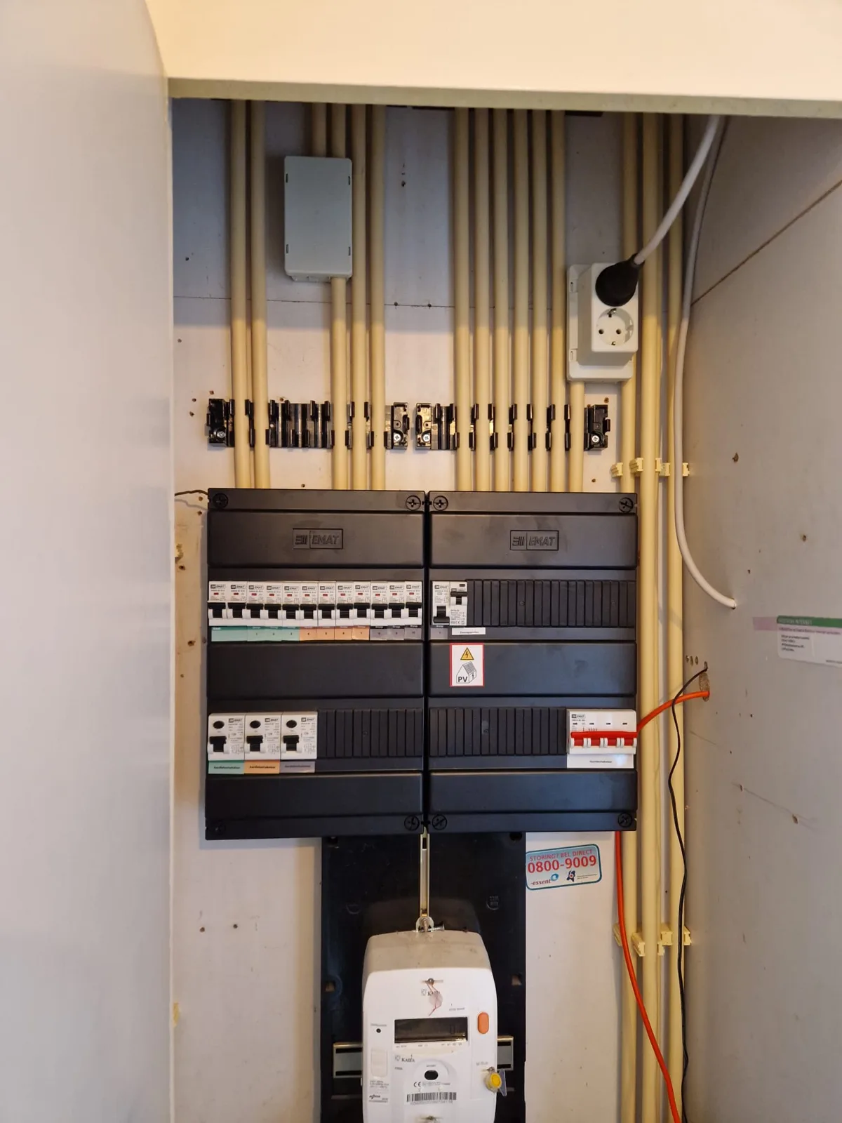 Nieuwe 3-fasen EMAT groepenkast in Emmen-Bargeres